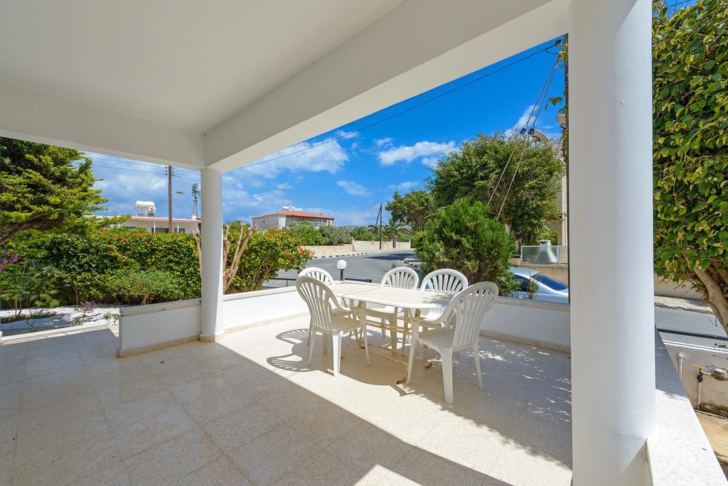 Merab Center Villas Айя-Напа Номер фото